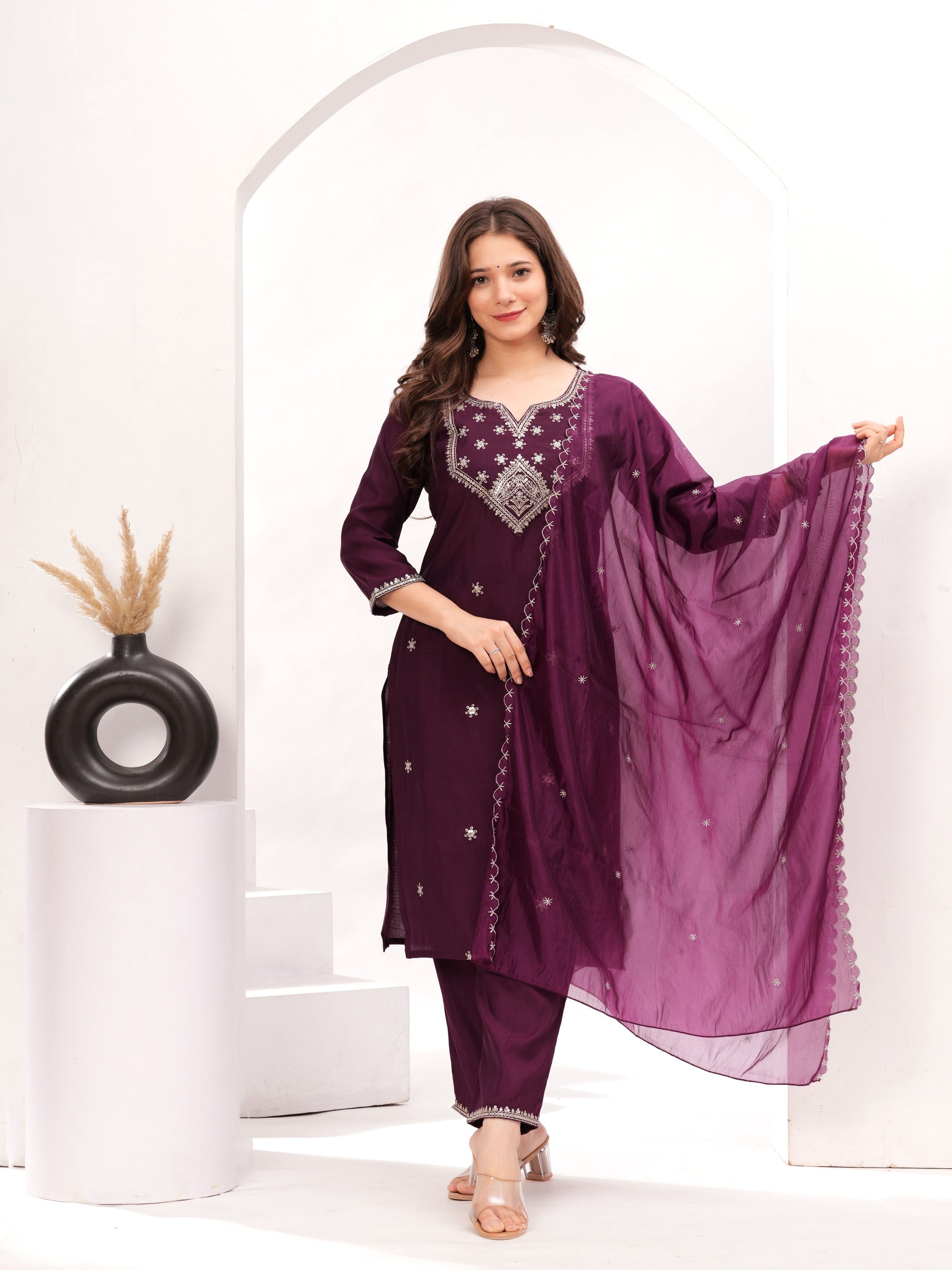 Women Stylish Festive Wear Embroidery Straight Kurta with Pant and Heavy Dupatta Set, festive fits for women, embroidered kurta set for women