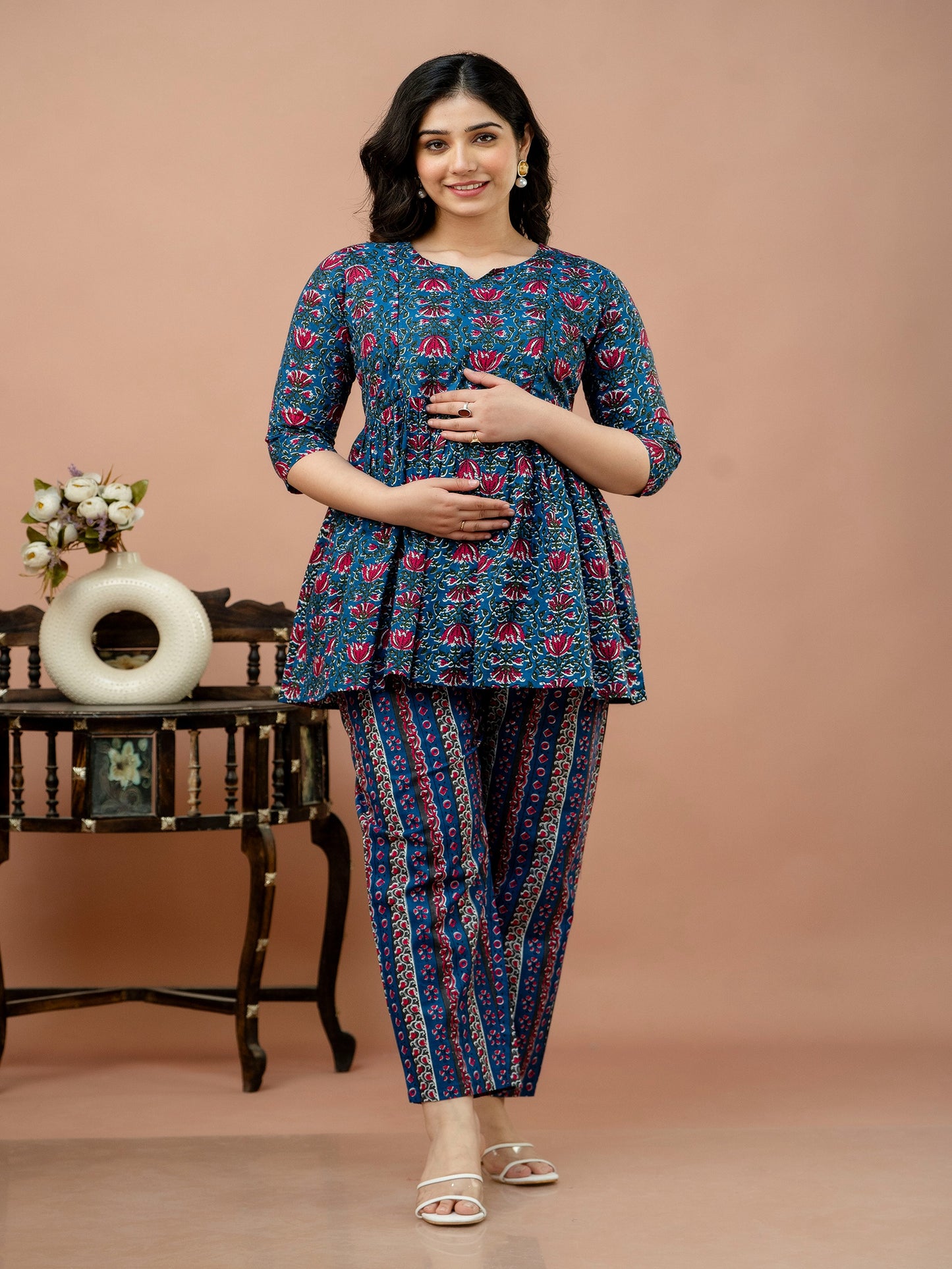 Women Floral Printed Blue COTTON Flared Maternity and Feeding Top and Pant set with both side concealed zips